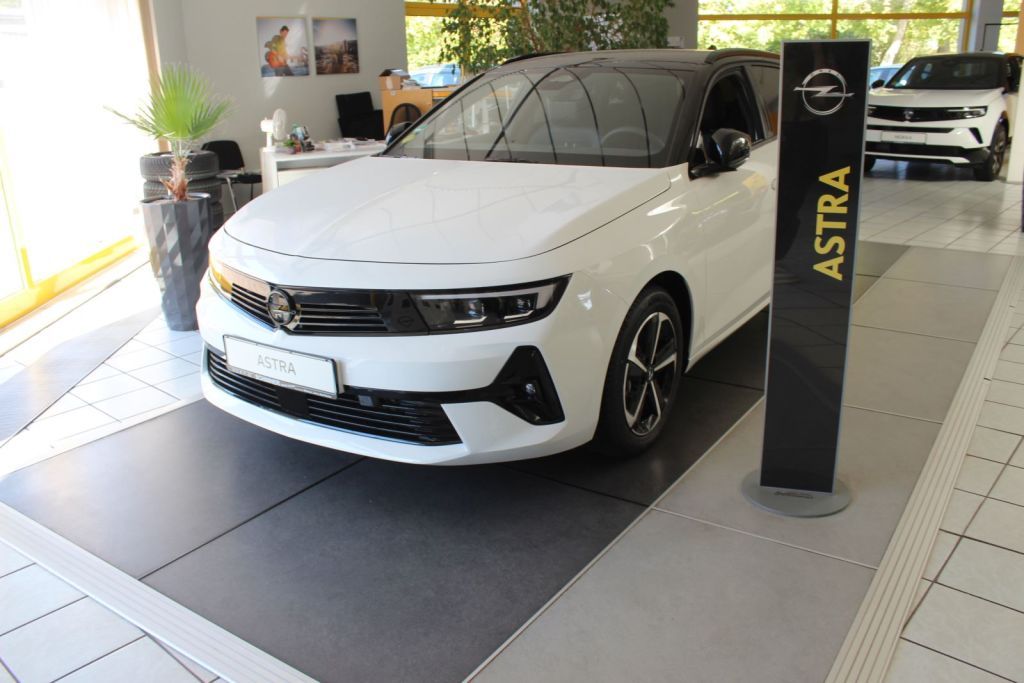 Image of Opel Astra