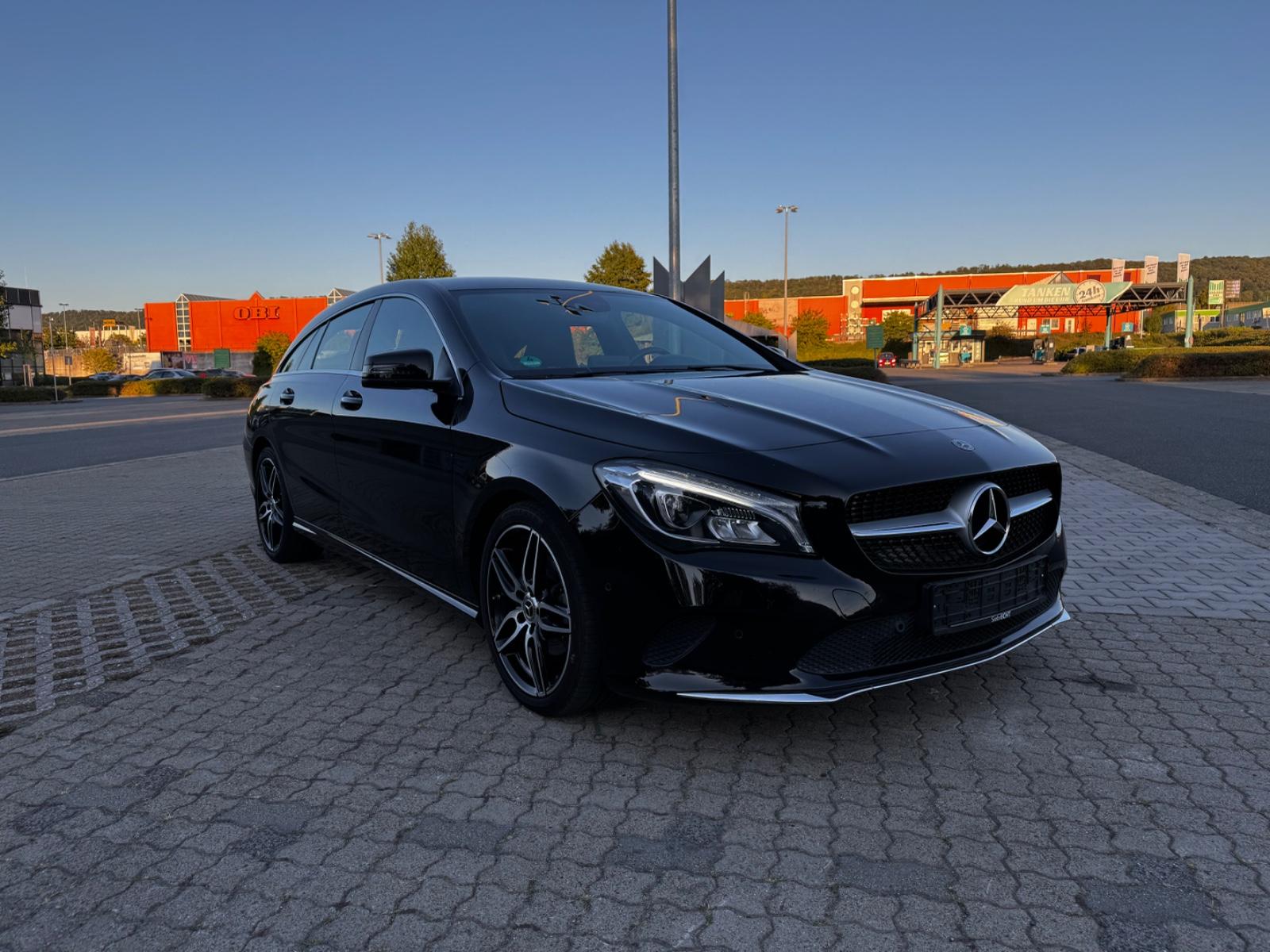 Mercedes-Benz CLA 200 Shooting Brake