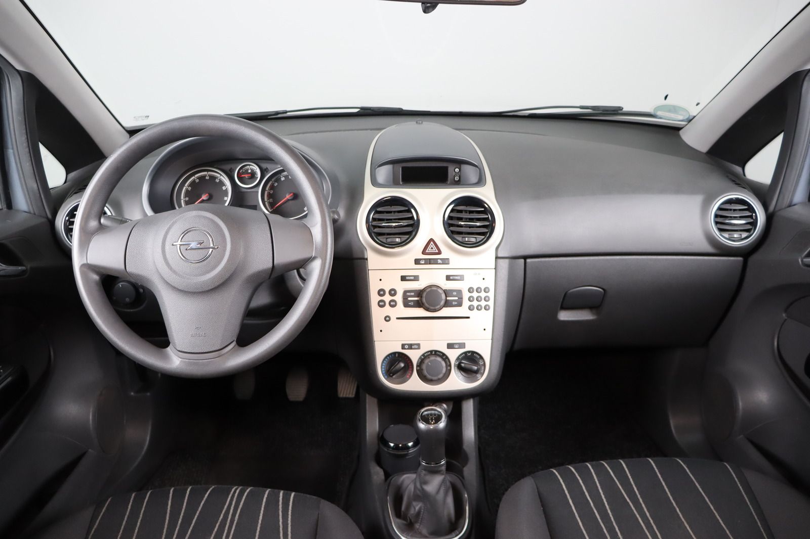 Fahrzeugabbildung Opel Corsa 1.2 16V Klima * wenig km