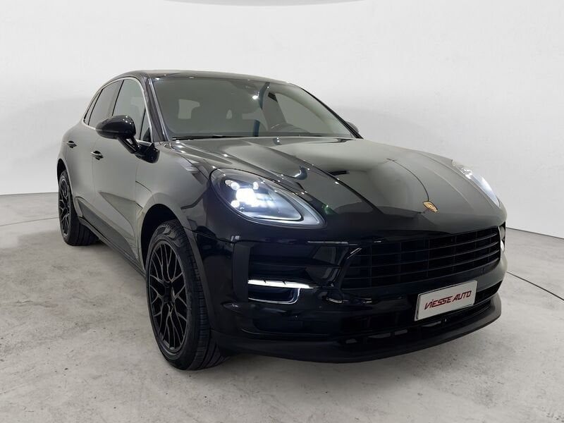 PORSCHE Porsche Macan 2.0