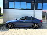 BMW 530e iPerformance M-Sport/Leder/Navi/Head-UP/SSD - Behindertengerechte BMW 530