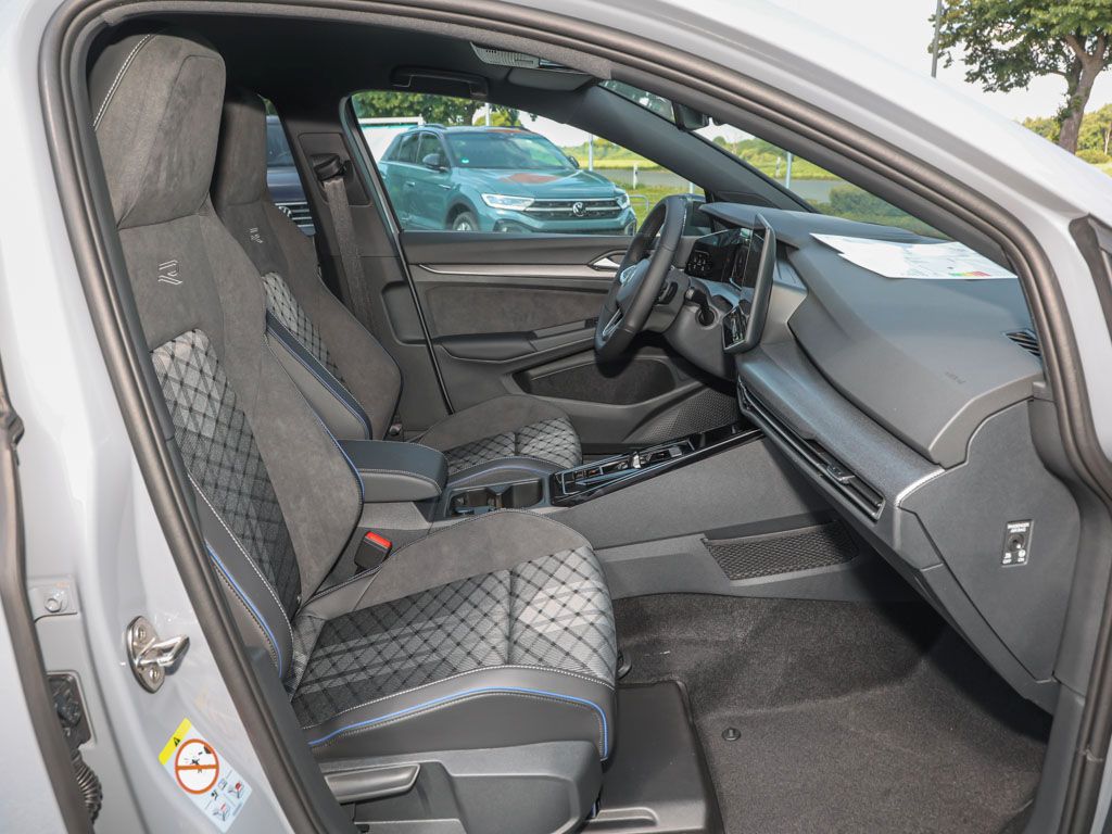 Volkswagen Golf - Bild 4