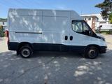 Iveco Daily Kasten 35 S 12 V Radstand 3520 - Offers matching your search criteria