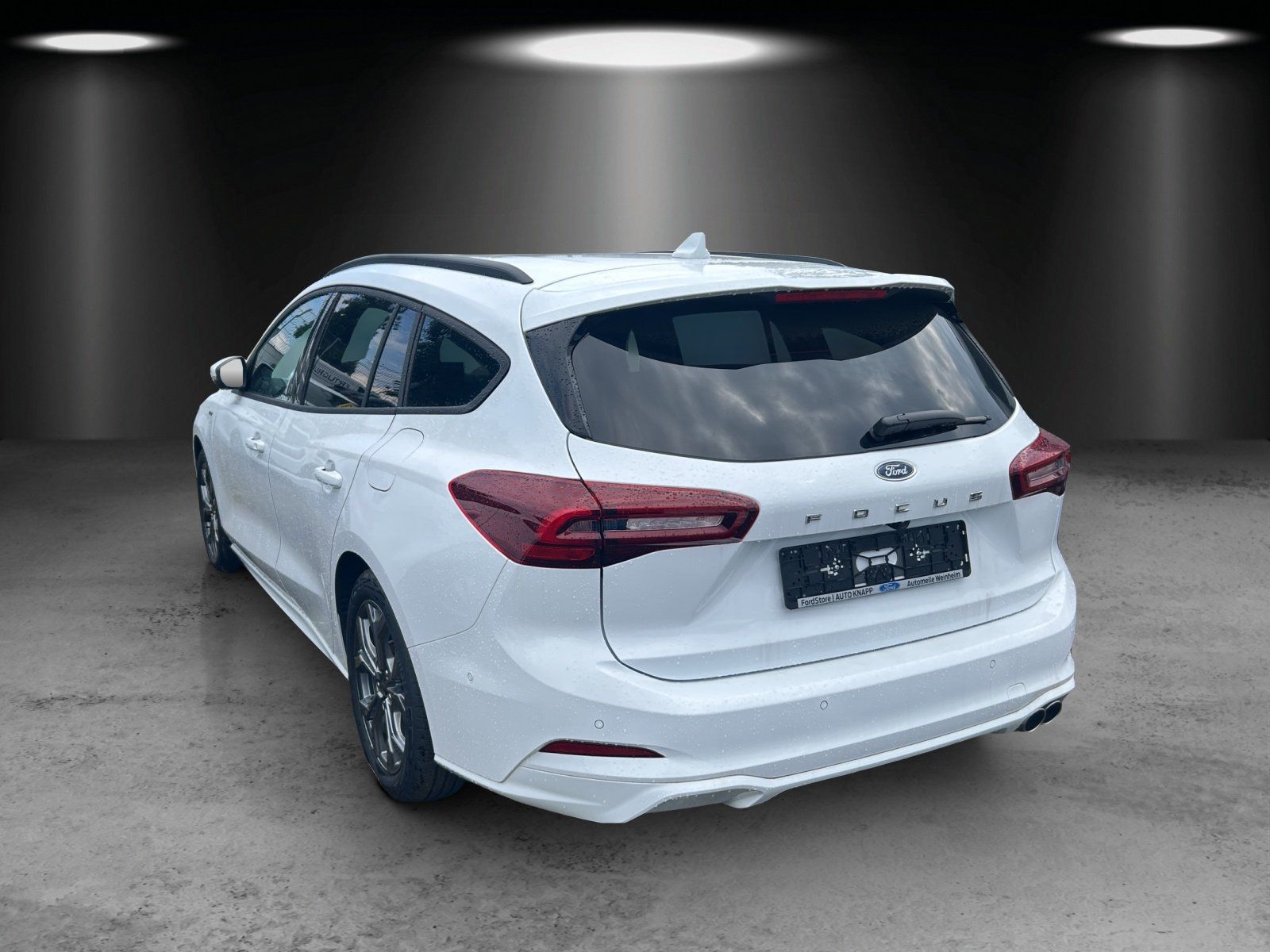 Fahrzeugabbildung Ford Ford Focus Turnier Ecoboost ST-Line