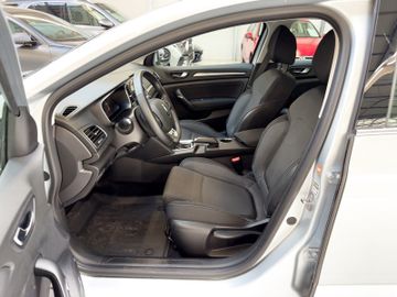 Renault Megane - 8