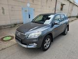 Toyota RAV 4 2,0 4x4 Travel Multidrive TÜV/Service NEU - gebrauchte Toyota RAV 4 aus dem Jahr 2012
