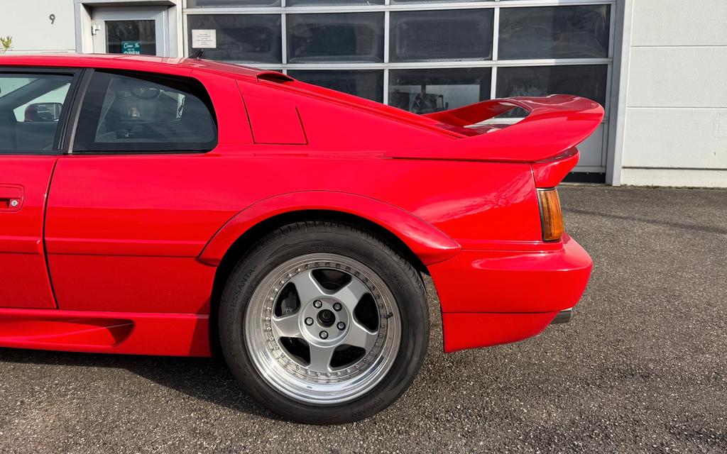 Lotus Esprit
