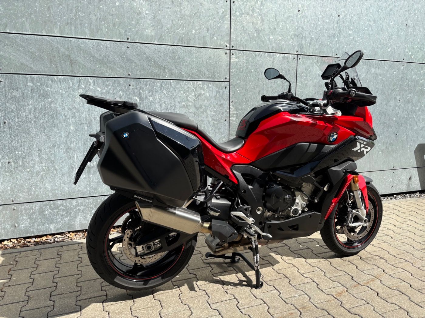 Fahrzeugabbildung BMW S 1000 XR Touren- und Dynamik Paket Seitenkoffer