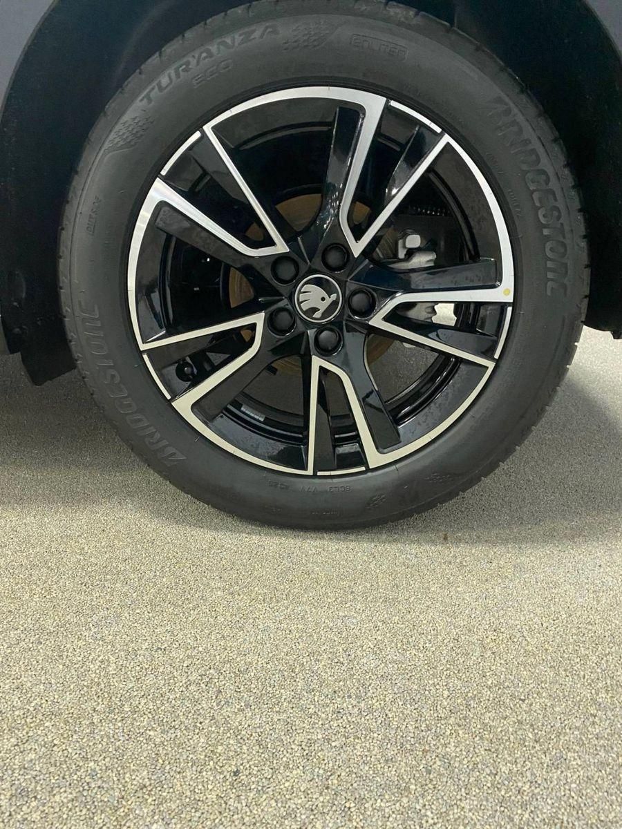 Fahrzeugabbildung SKODA Fabia 1.0 TSI DSG Monte Carlo+KAMERA+Android+ALU
