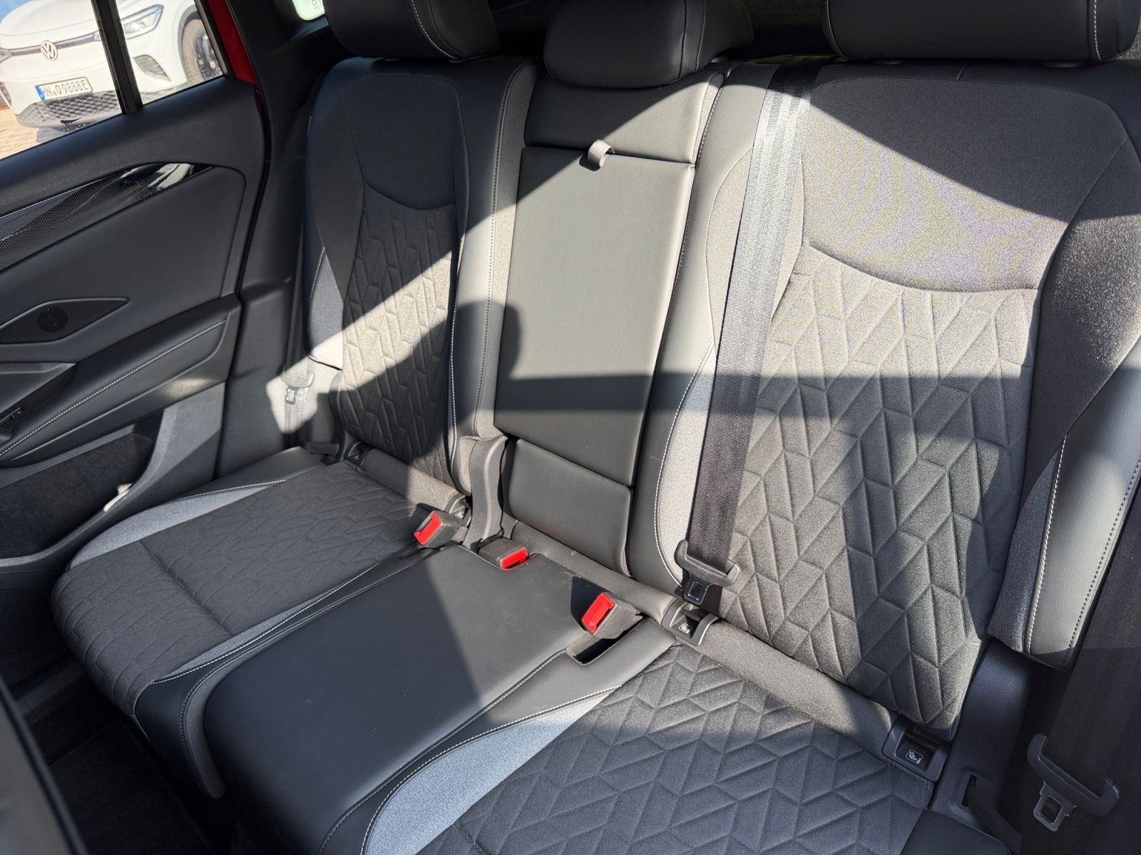 Volkswagen Tiguan - Bild 14