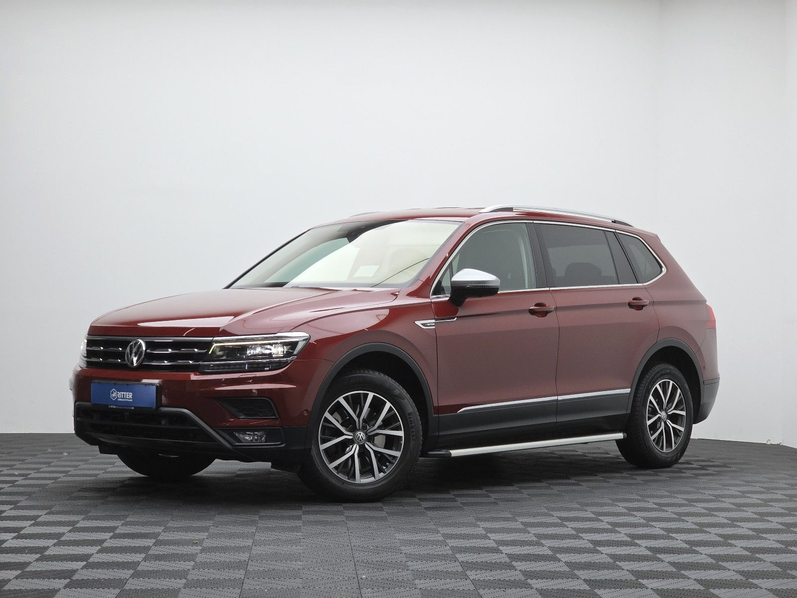 Gebrauchtwagen Volkswagen Tiguan Tiguan Allspace 2.0 TSI 4M Comfortline AHK 7-SIT in Münster