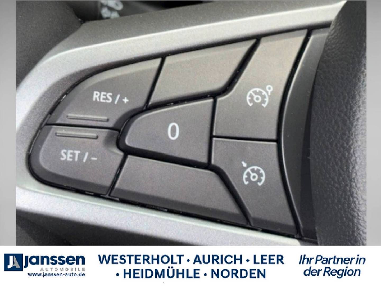 Fahrzeugabbildung Dacia Sandero Stepway Extreme TCe 110