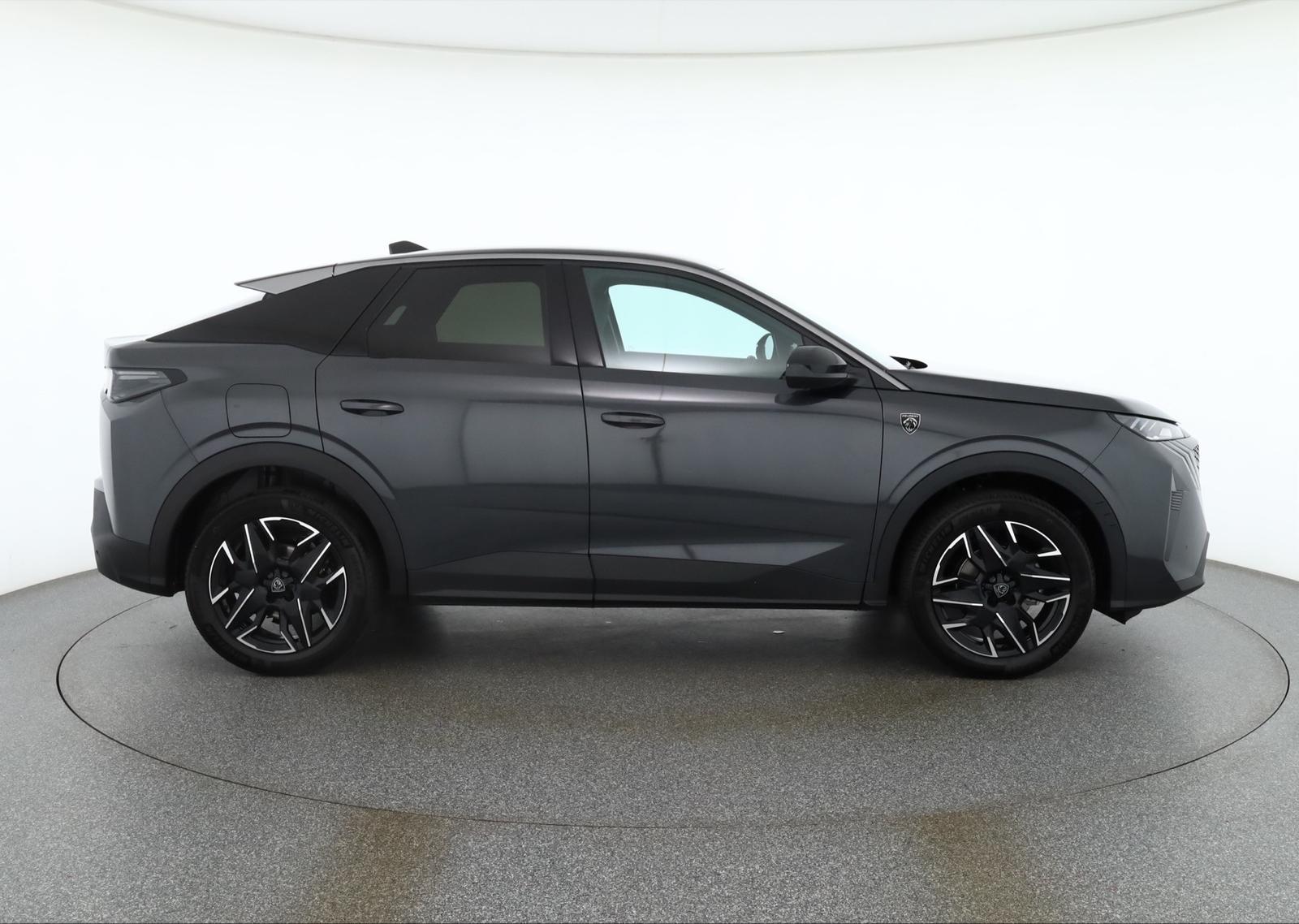 Peugeot 3008 GT 1.2 Hybrid 145 Aut. LED ACC Navi AHK