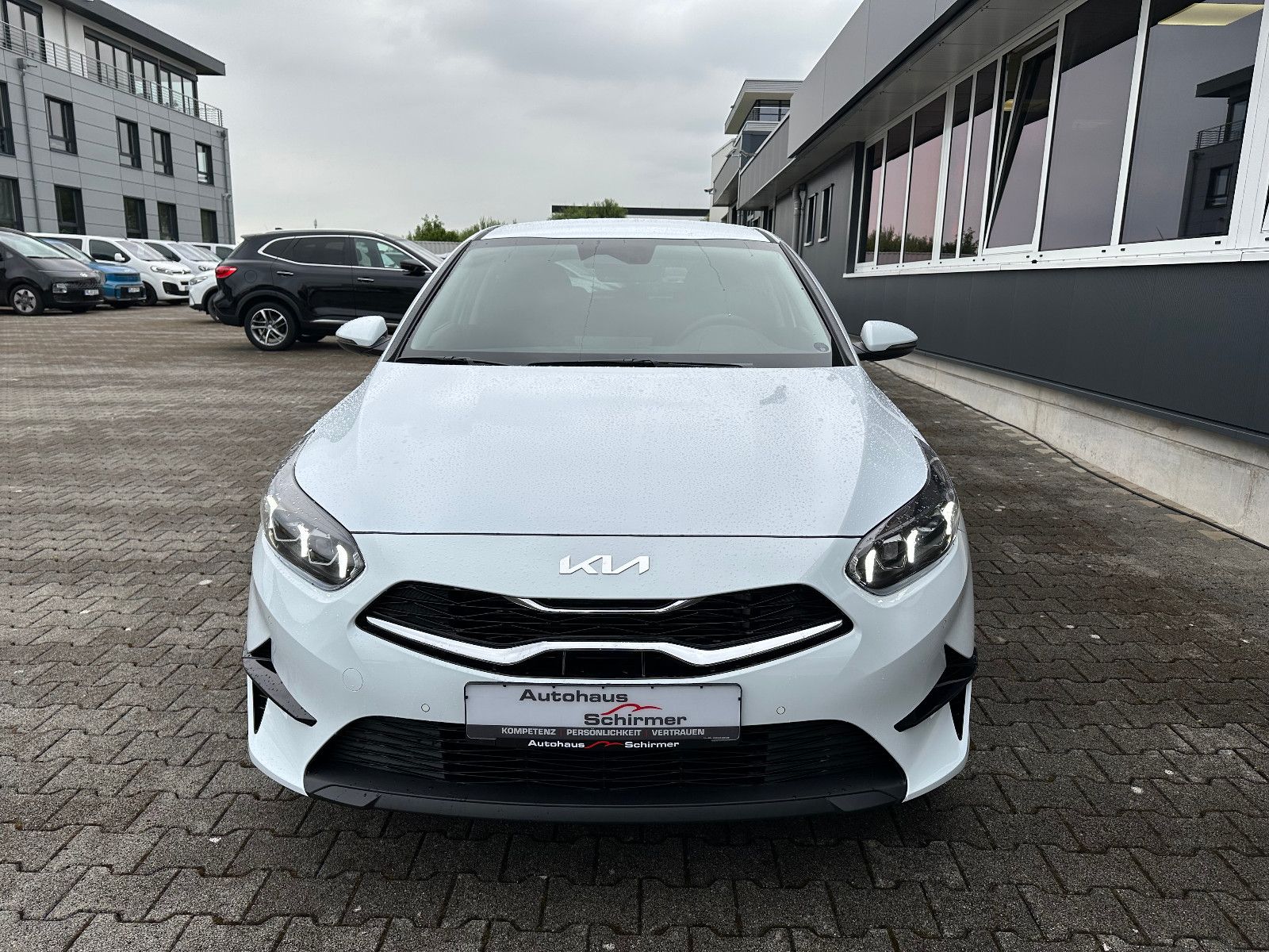 Fahrzeugabbildung Kia cee'd / Ceed 1.5 T-GDI MTUltimate Edition Style