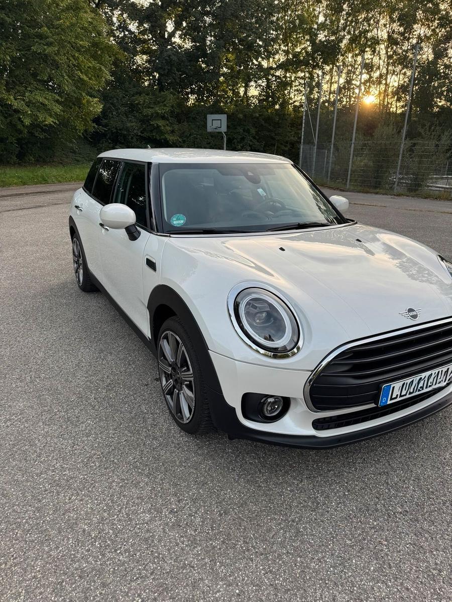 MINI Cooper Clubman
