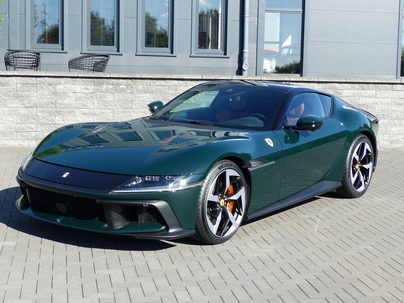 Fahrzeugabbildung Ferrari 12Cilindri *Inzahlungnahme/Trade-in*