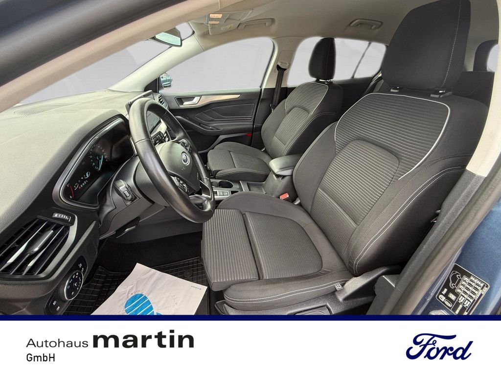 Fahrzeugabbildung Ford Focus 1.5 EcoBlue Titanium