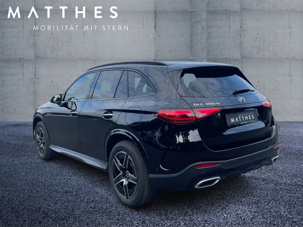 Fahrzeugabbildung Mercedes-Benz GLC 300 de 4M AMG/Night/360°/Digital-Light/AHK