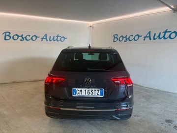 Volkswagen Tiguan - 7