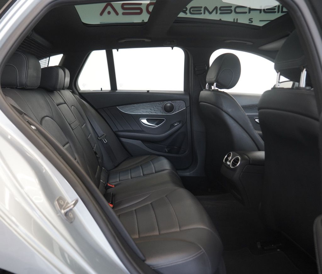 Mercedes Benz C 300