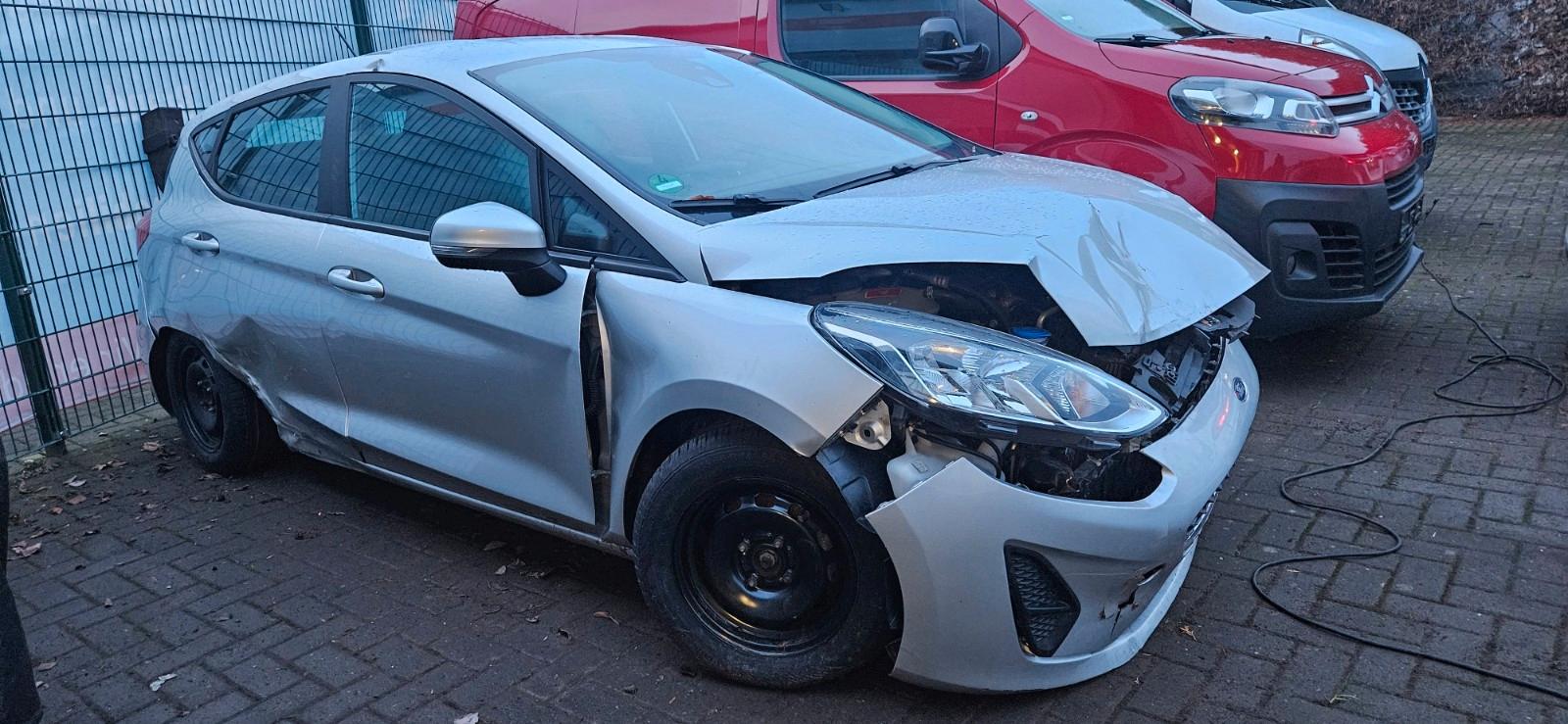 Ford Fiesta 1,0 Benzin Euro6 Klima Navi