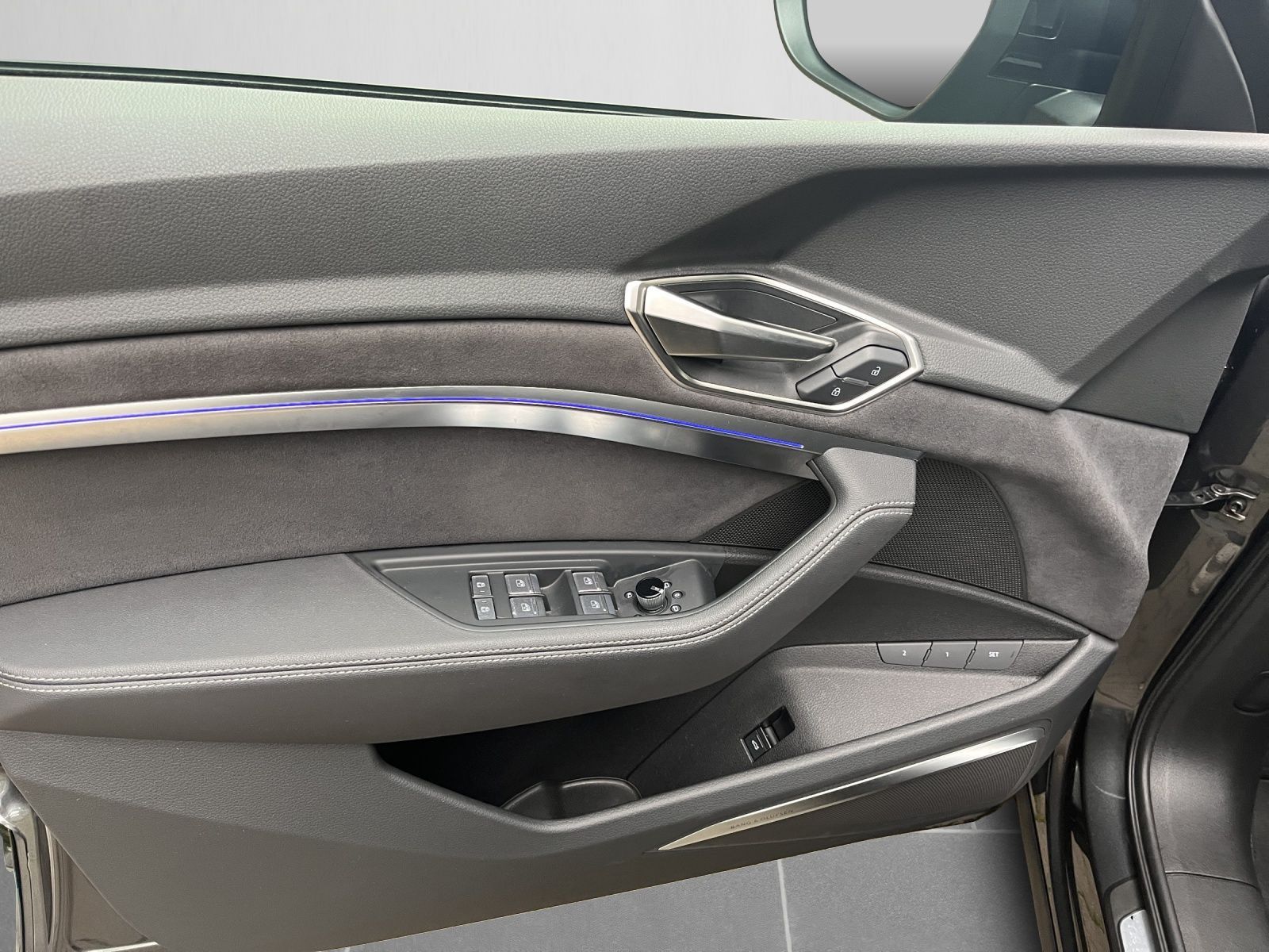 Audi Q8 e-tron - Bild 14