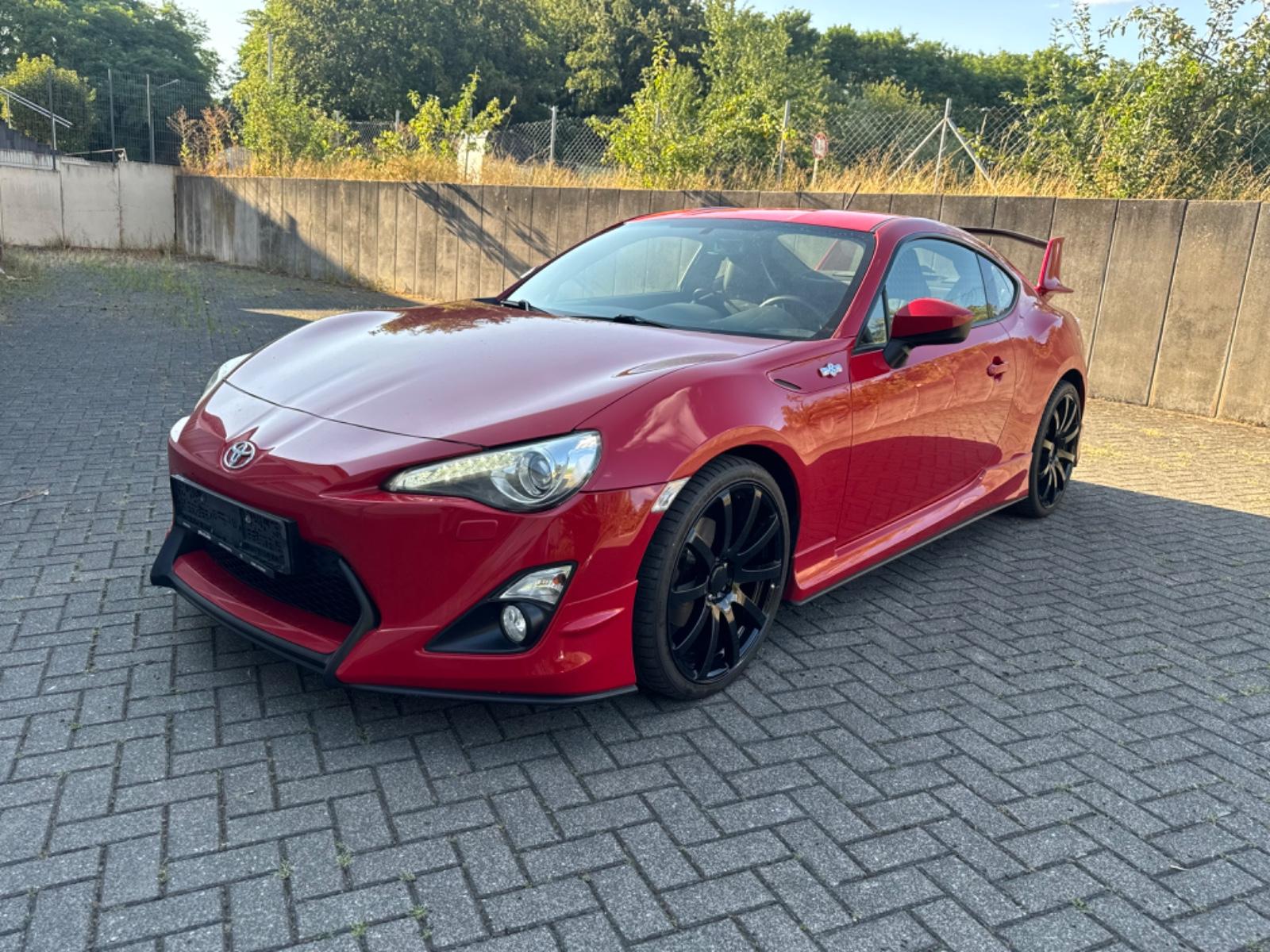 TOYOTA GT86 200CH - BVM - PACK AERO TOYOTA - JANTES ALLIAGE AEZ