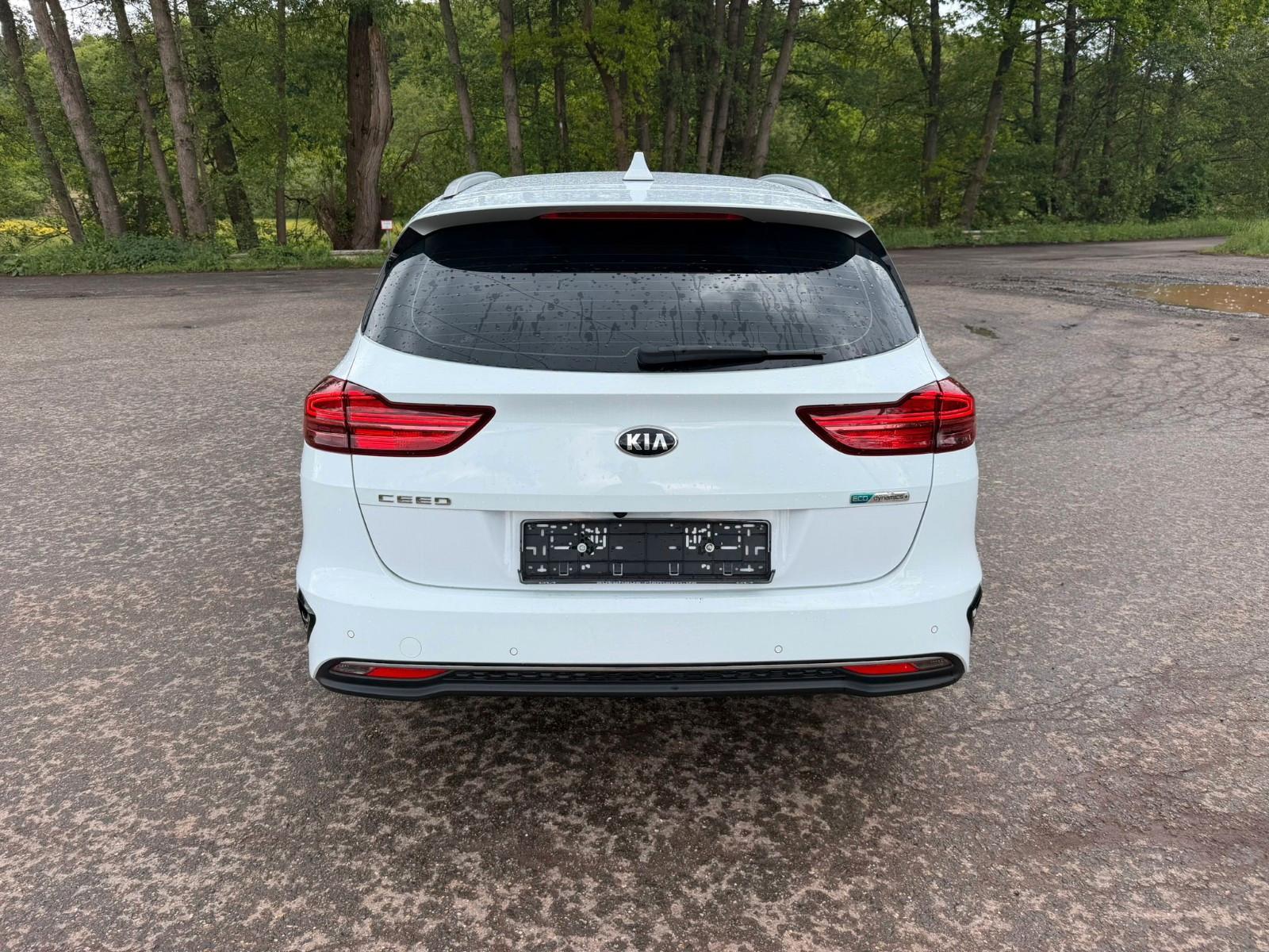 Kia cee'd Sportswagon 1.6 CRDi MHEV 100kW  SW