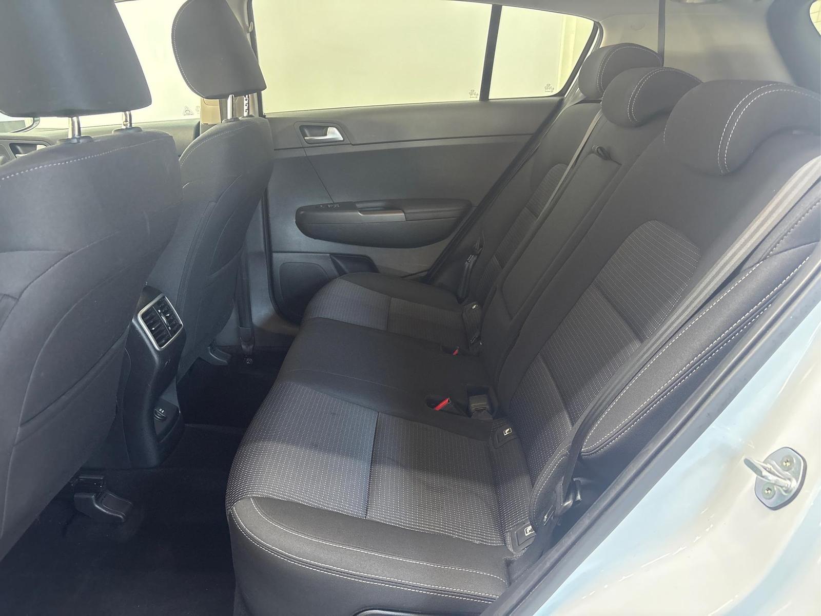 Kia Sportage VISION 2WD DCT NAVI SHZ PDC RFK 1.6 ...