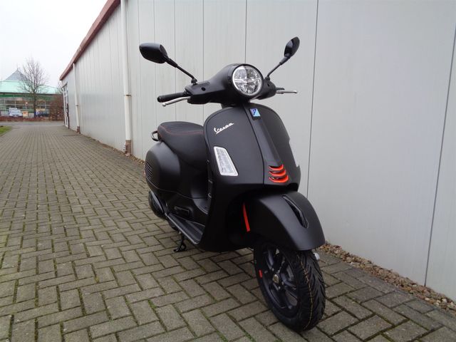 Vespa GTS 300 Super Sport sofort lieferbar