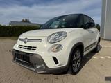 Fiat 500L Trekking - weiße Fiat 500L
