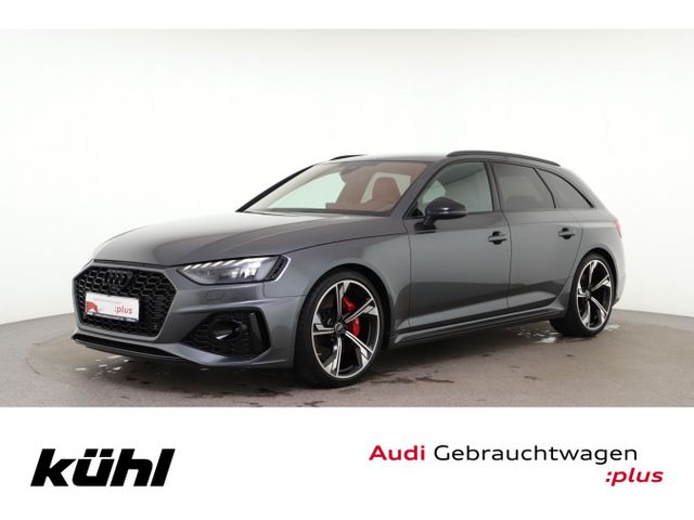 Audi RS 4 Avant 2.9 TFSI Q Tip Vmax 280 Km/H Matrix B