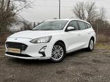 Ford Focus Turnier Titanium 2.0 TDCi *Automatik*LED - Ford Focus: 2l Tdci