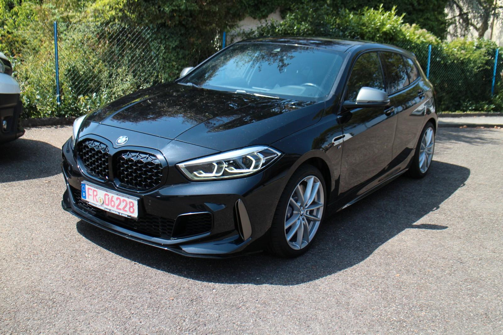 BMW M135i xDrive/M-Aeropak+M-Sportpak/Nav/Leder/LED