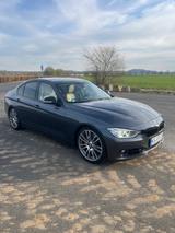 BMW 335i Luxury Line Luxury Line - BMW 335 in Kassel