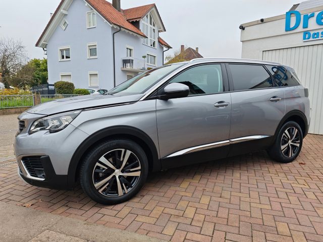 Peugeot 5008 Allure Leder Navi Panorama Kamera Tempomat