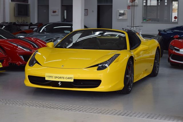 Ferrari 458 Spider Lifting LED Carbon dt. Auslieferung