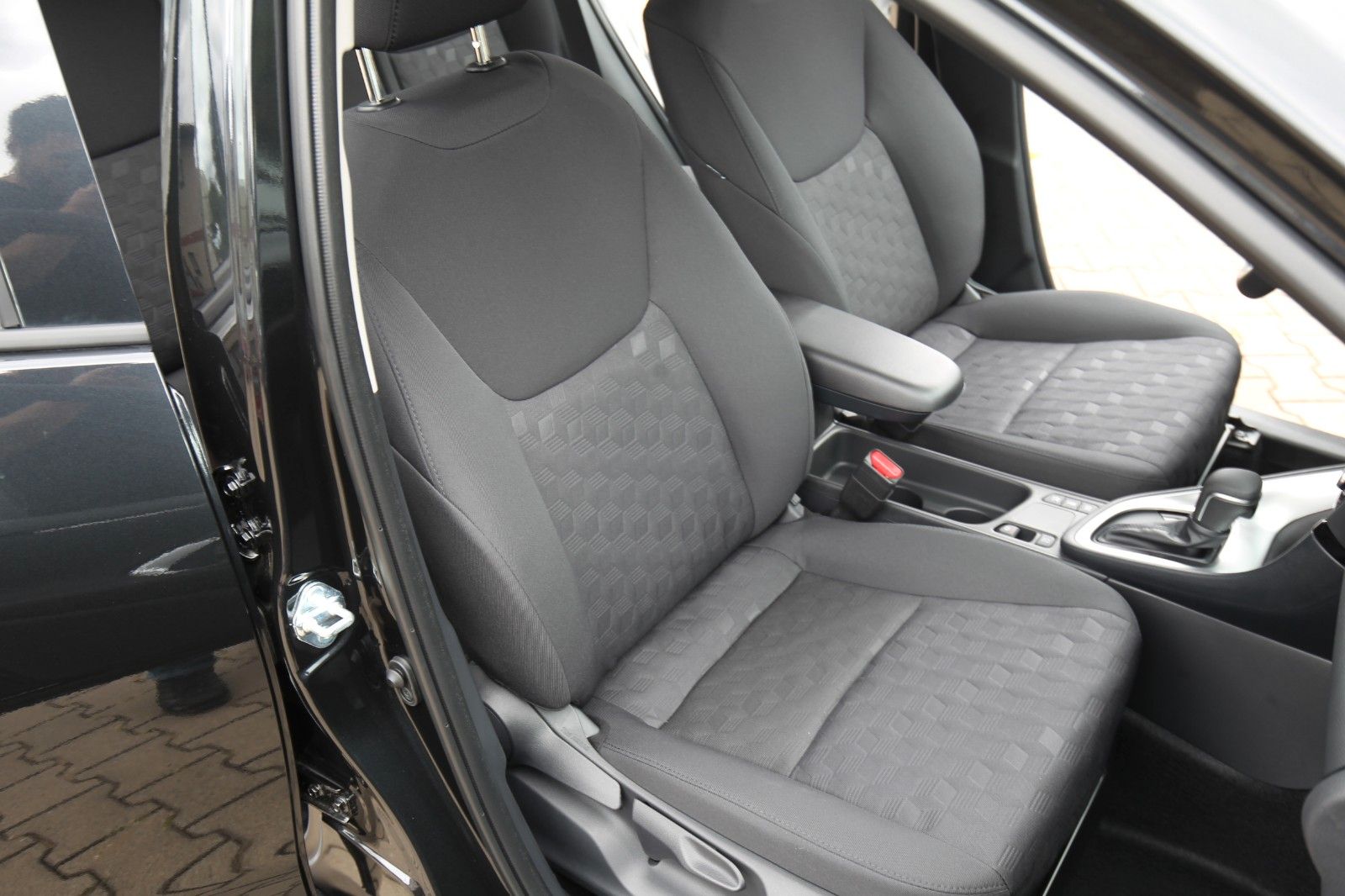 Mazda 2 Hybrid - Bild 18