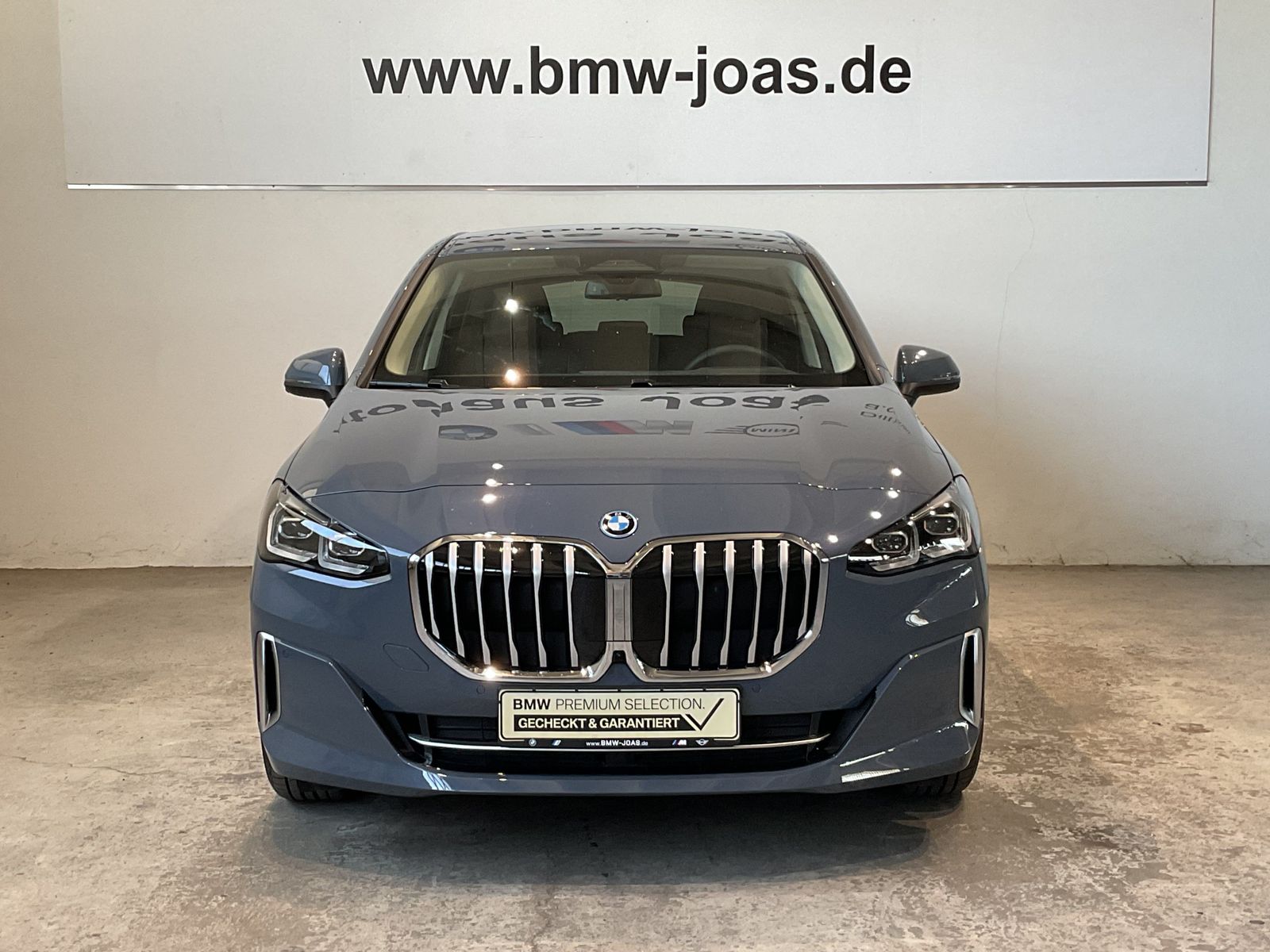Fahrzeugabbildung BMW 230e xDrive |Aktivsitz |Komfortzugang |Head-Up D