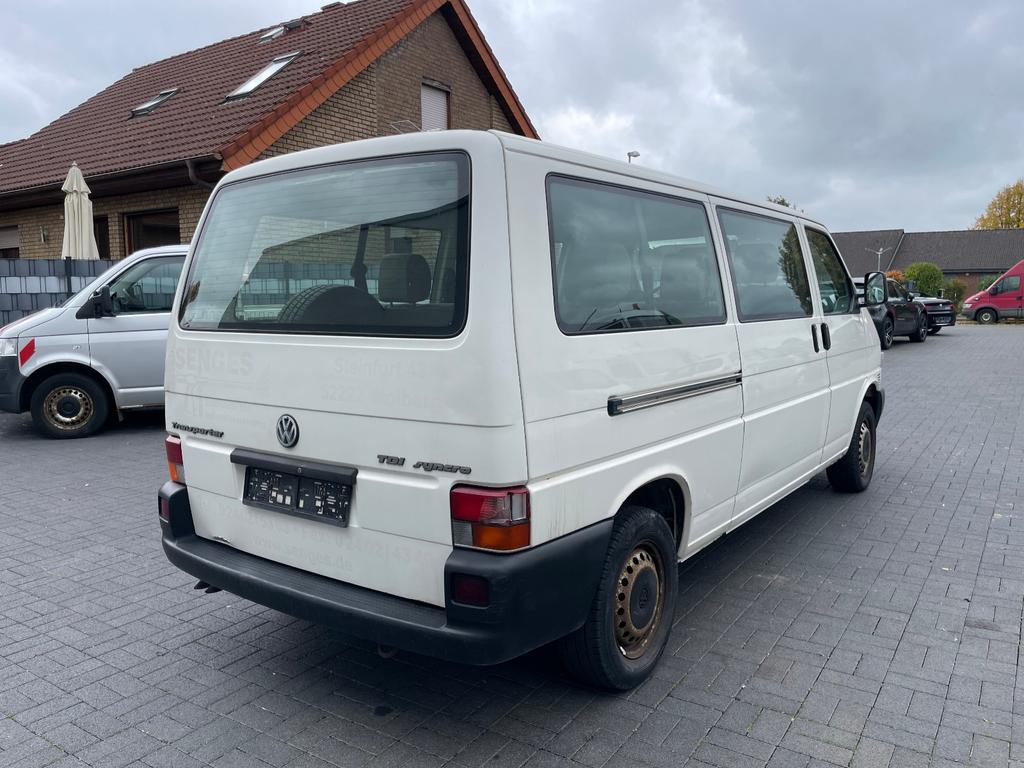 Volkswagen T4 Caravelle