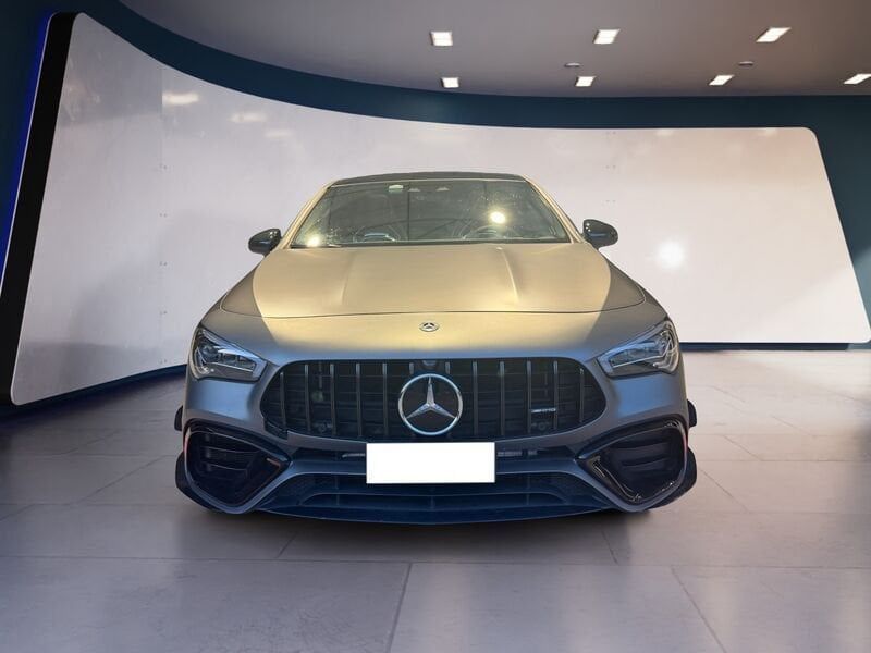 Mercedes-Benz CLA Shooting Brake AMG 45 S 4matic imagem 2