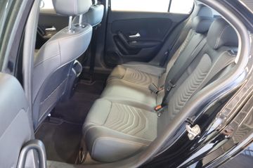Mercedes-Benz A 200 d MBUX+LED+KAM+NAVI+ALU