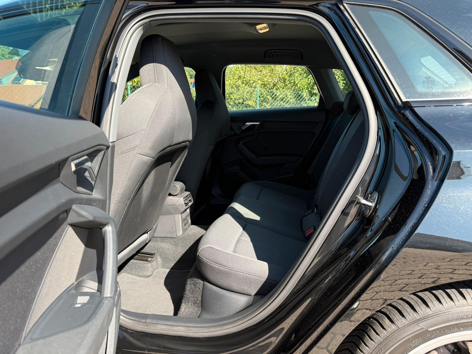 Audi A3 Spb. S line 30 TDI KAM KLIMA SHZ SMARTPHONE, миниатюра 14