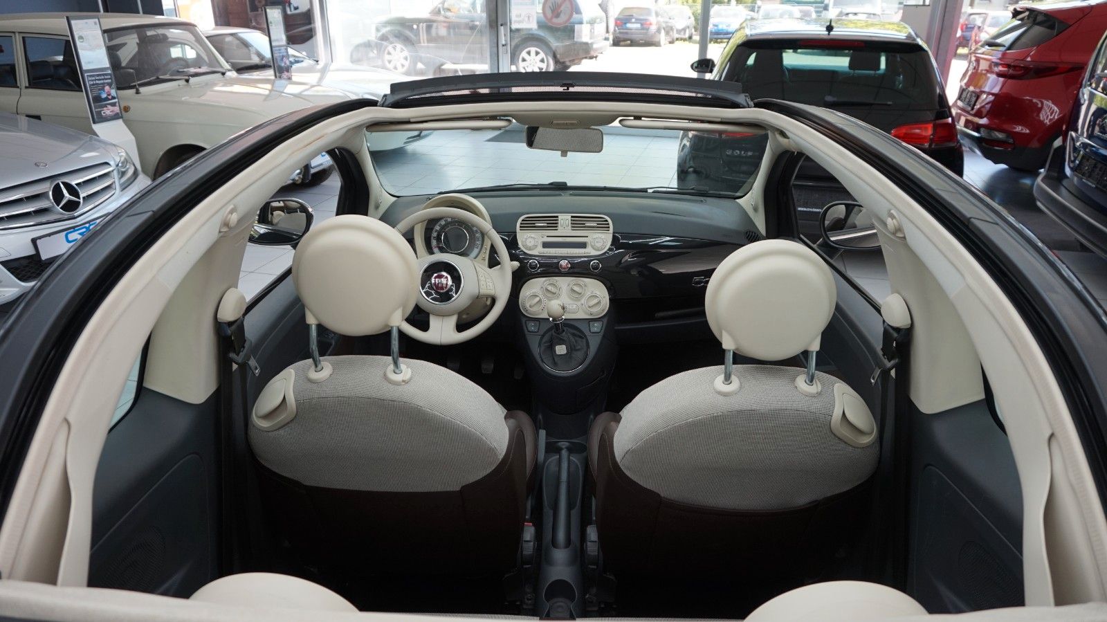 Fahrzeugabbildung Fiat 500 Lounge Cabrio  Scheckh. gepfl. TÜV neu