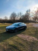 Tesla Model 3 AWD LR TÜV neu & Allwetterreifen  - Tesla MODEL 3 LR Gebrauchtwagen