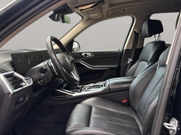 BMW X7 - 10
