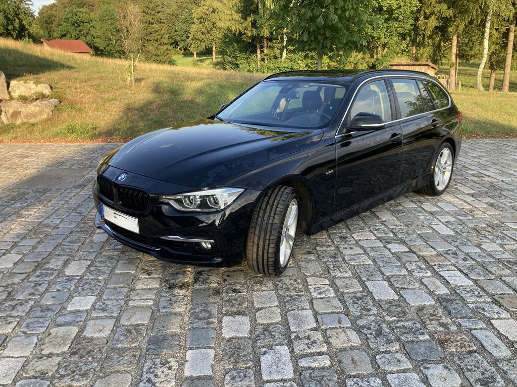 Image of BMW 325