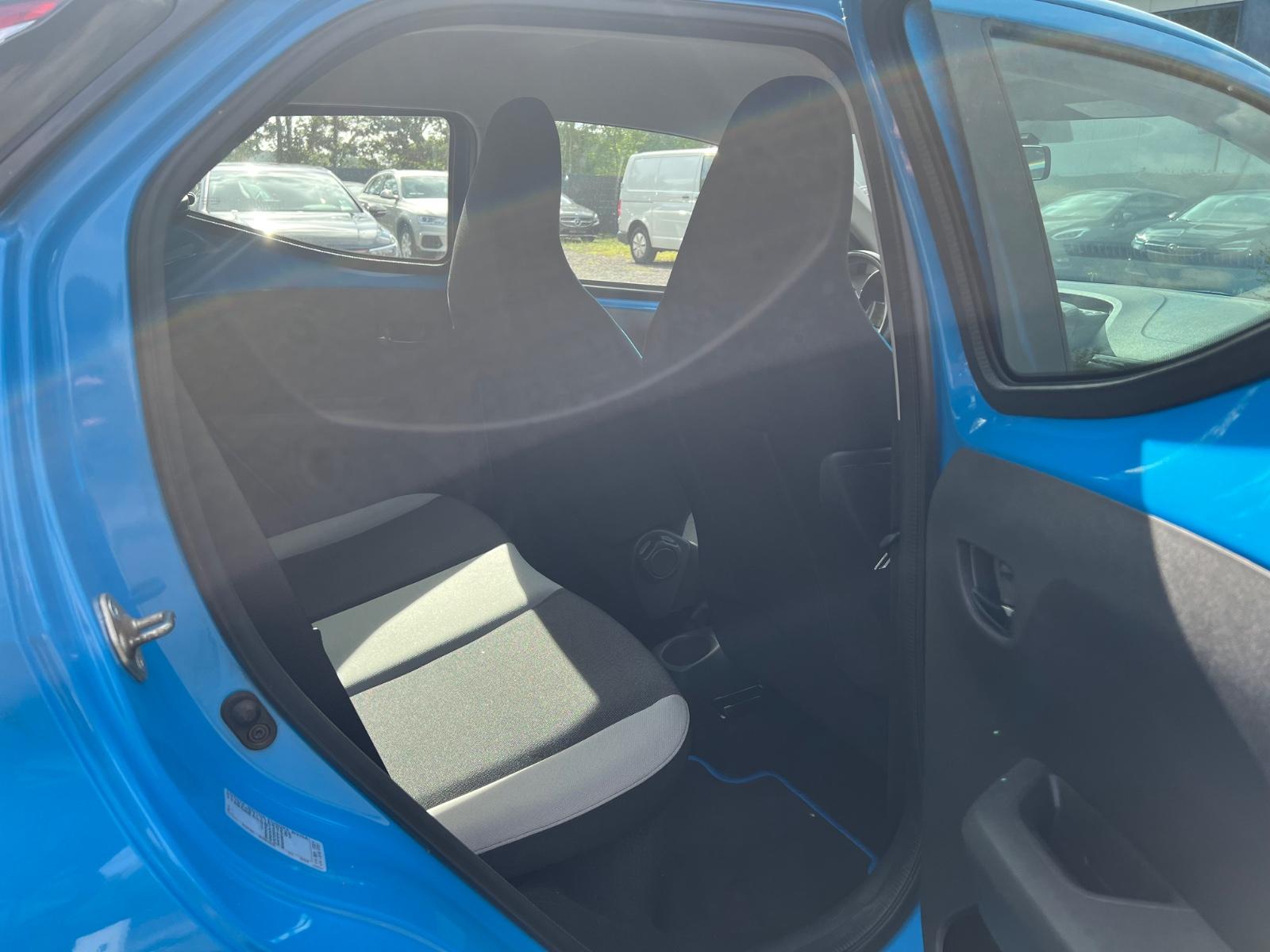 Toyota Aygo AYGO x-cite
