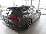 Volkswagen Golf VIII Variant 2.0 TDI 110 kW R-Line 4,99% - Volkswagen Golf: Vii