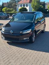 Volkswagen VW Touran 2.0|TDI|DSG|Pano|7-Sitzer - Volkswagen Touran mit Diesel-Antrieb: Geländewagen, Automatik